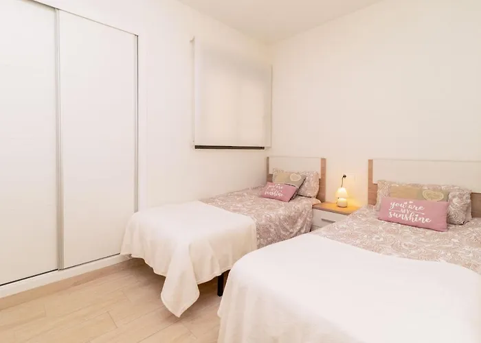 Amazing 50 M From The Daire *