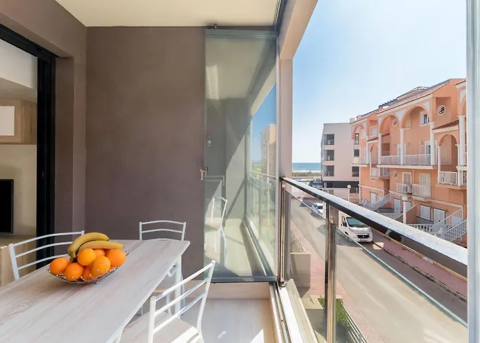 Amazing 50 M From The Daire