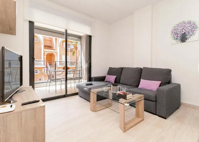 Amazing 50 M From The Apartment