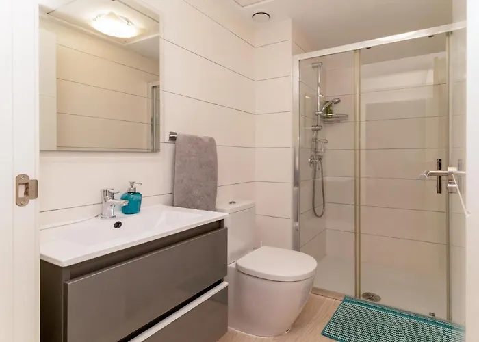 Amazing 50 M From The Torrevieja